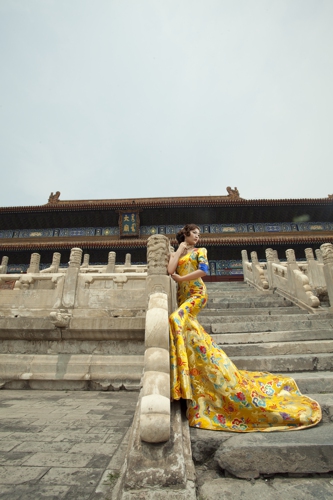 PS专业人像后期修饰教程:外景灰白天空美化技巧之调色法 PS专业人像后期修饰教程:外景灰白天空美化技巧之调色法